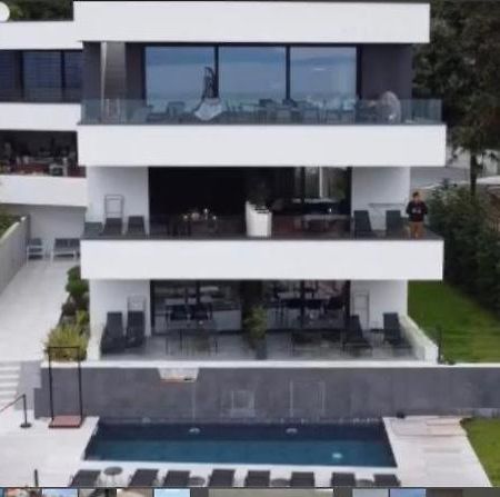 Aparthotel Villa V With Heated Pool Rijeka Ngoại thất bức ảnh