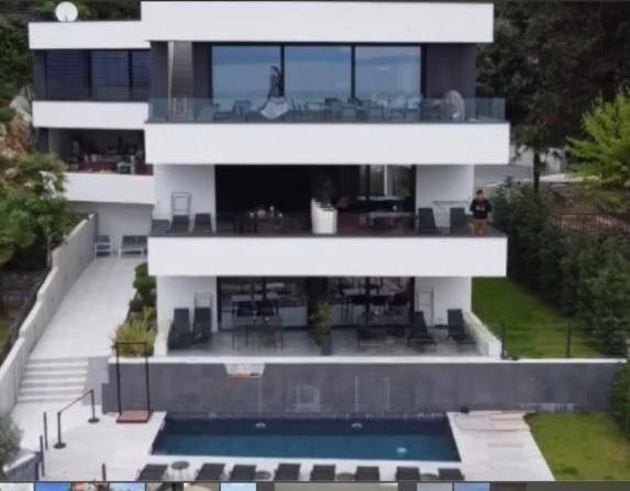 Aparthotel Villa V With Heated Pool Rijeka Ngoại thất bức ảnh